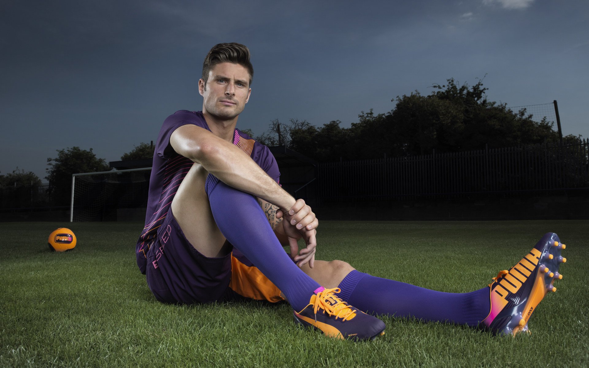 米兰体育官方网址入口-五大联赛整体防守意识显著增强，五大联赛整体防守意识显著增强什么意思